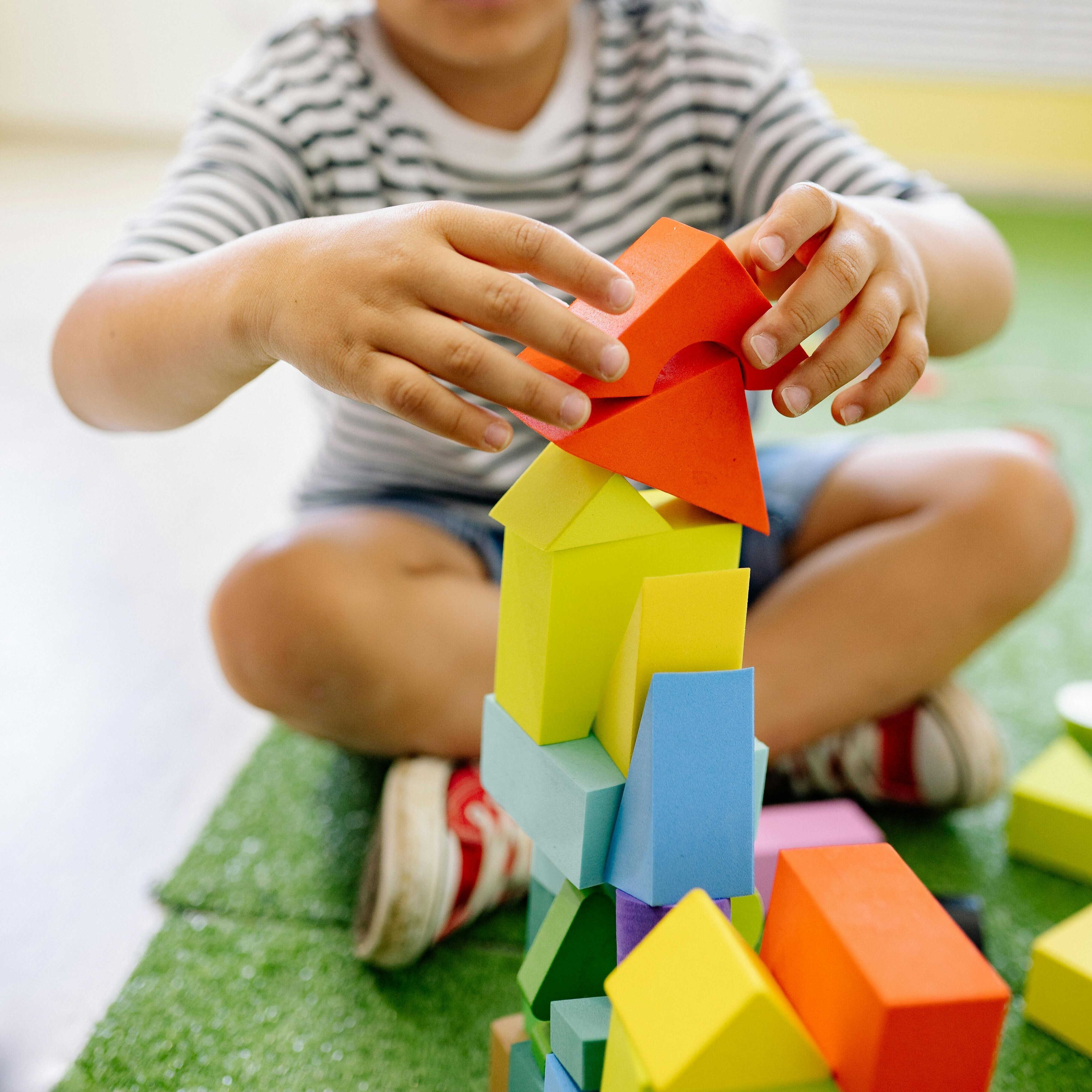 Spanish- Exploring World